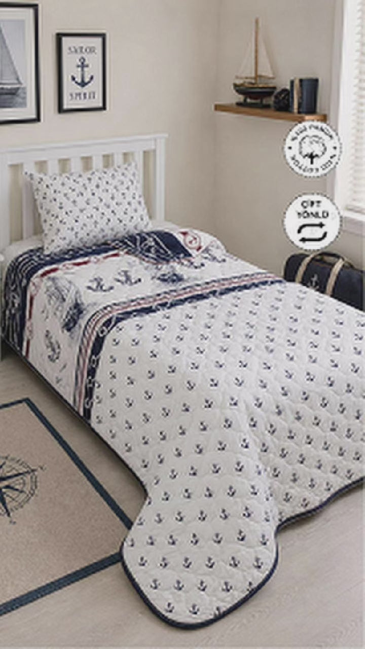 %100 Pamuk Kapitone Yatak Örtüsü Tek Kişilik | Gemici Desenli 160x220 cm + 1 Adet Yastık Kılıfı